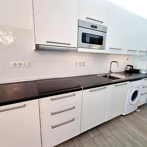 https://apartamento-giovanni-09-playa-roca.in-canary-islands.com
